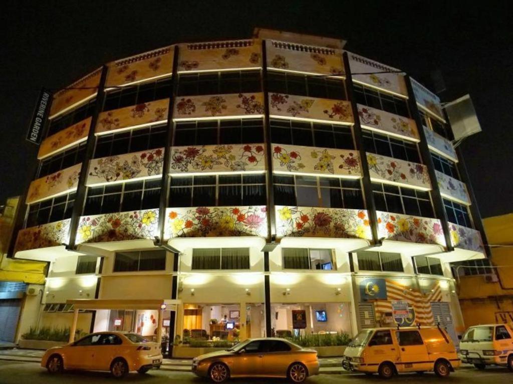 Riverine Garden Hotel Chukai Exterior foto